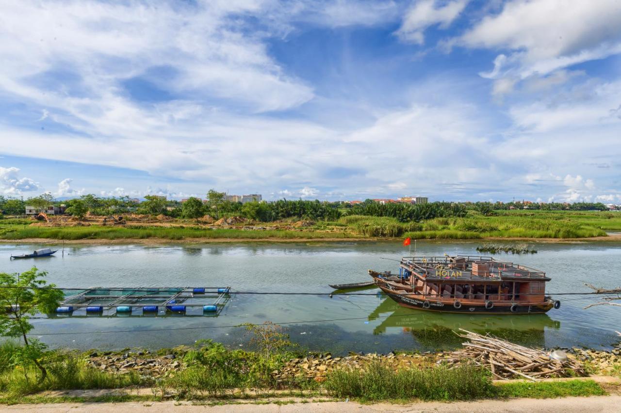 Gio Chieu Homestay - Riverside & Swimming Pool Hoi An Exterior photo